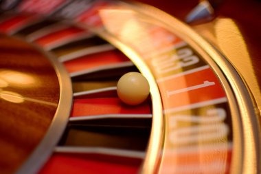Quickspin game lobby on waktogel apk showing slot and live-dealer tiles